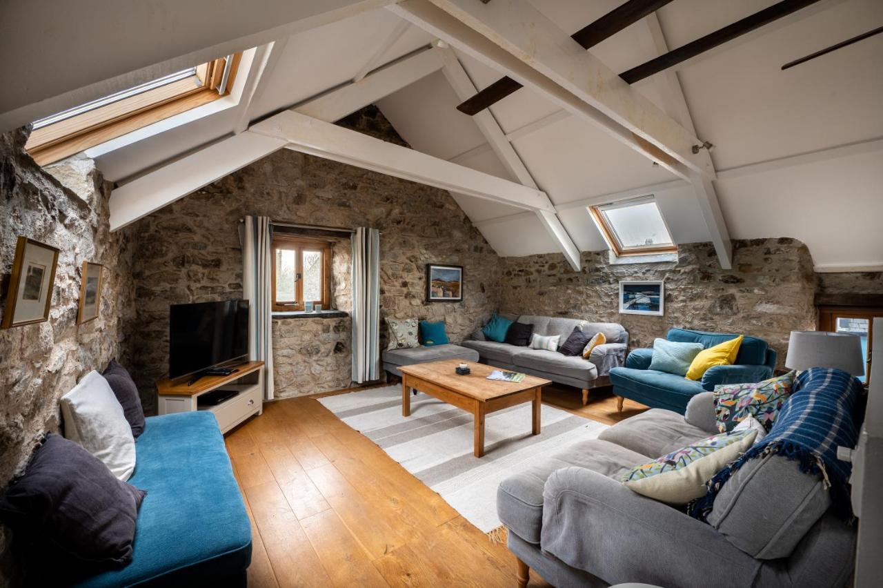 Stunning Converted Granary In Heart Of St Davids ภายนอก รูปภาพ