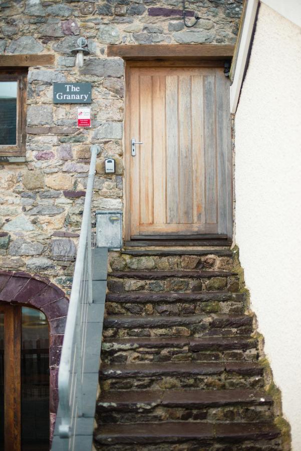 Stunning Converted Granary In Heart Of St Davids ภายนอก รูปภาพ